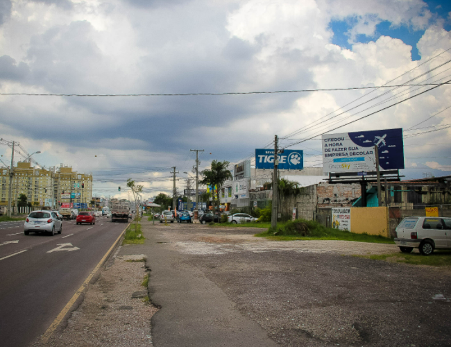 Av. Victor Ferreira do Amaral, 2772
